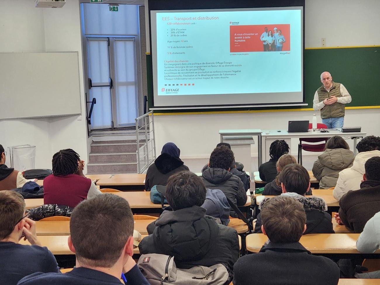 Les élèves ingénieurs rencontrent Eiffage